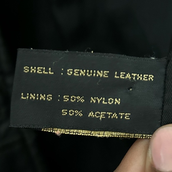 Woman’s Leather Jacket - Picture 5 of 6